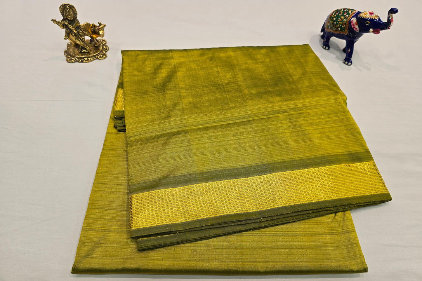 Ten yards silk saree SS4028