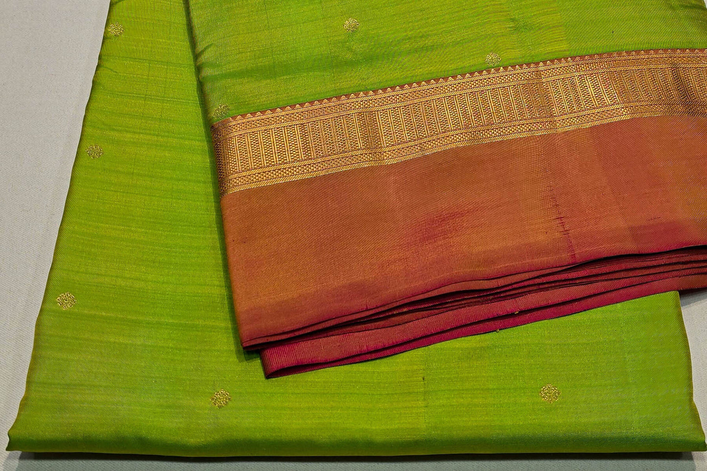 Nine and a half Yards Silk Saree AC1458