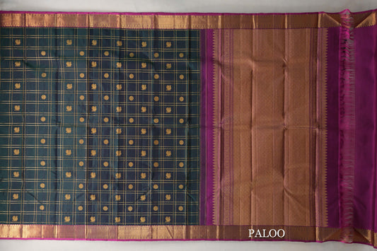 Dual Tone of Deep Bottle Green & Purple Kanjivaram Silk Saree paloo