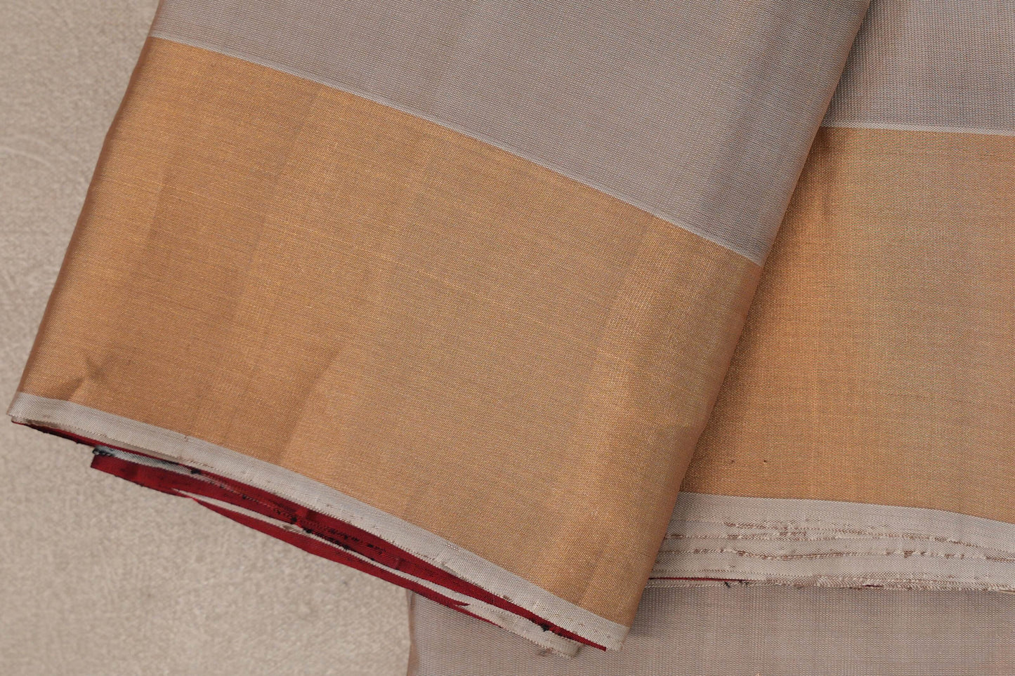 Dark Beige Light Weight Kanjivaram Silk Saree border