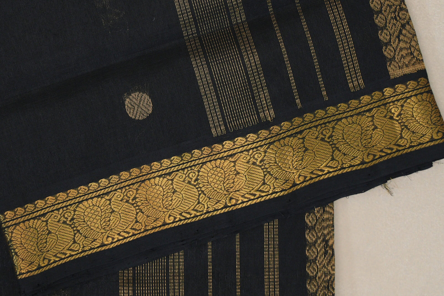 Black Vegan Silk Cotton Saree border