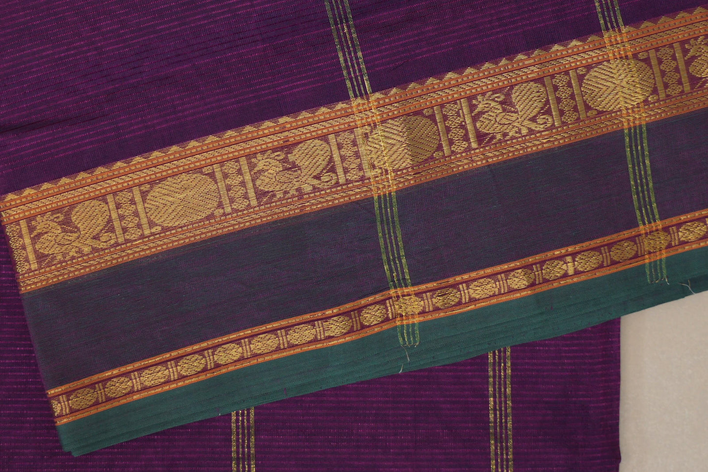 Deep Purple Vegan Silk Cotton Saree border