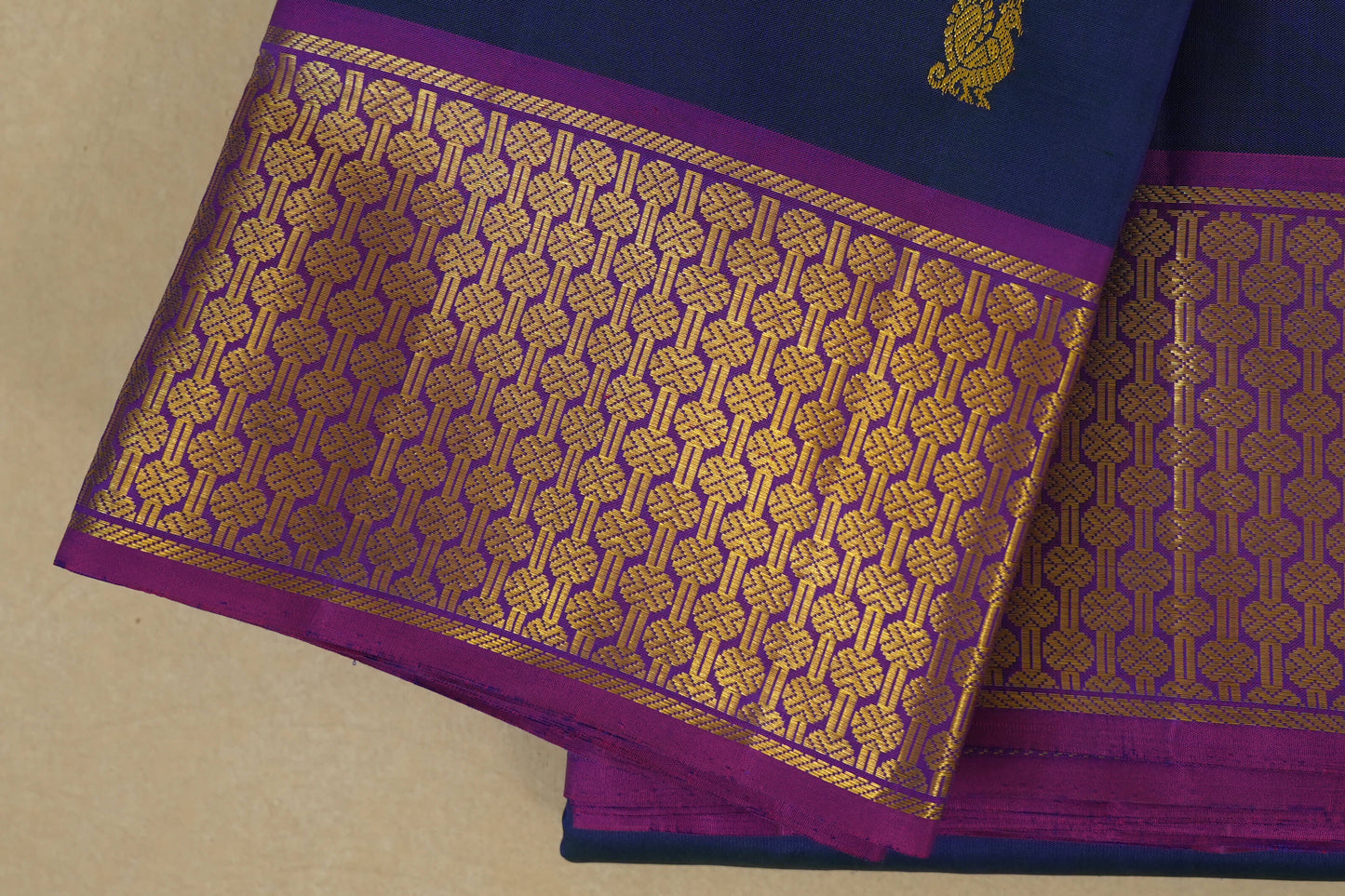 vintage kanjivaram silk saree borders