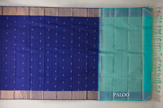 Deep Blue Light Weight Kanjivaram Silk Saree paloo