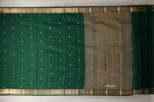 Emerald Green Light Weight Kanjivaram Silk Saree SS8949