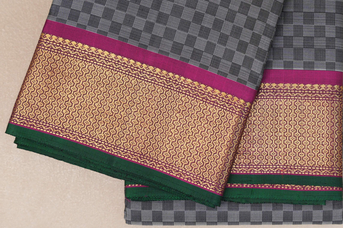 Black and Grey Checks Vintage Kanjivaram Silk Saree border zoom