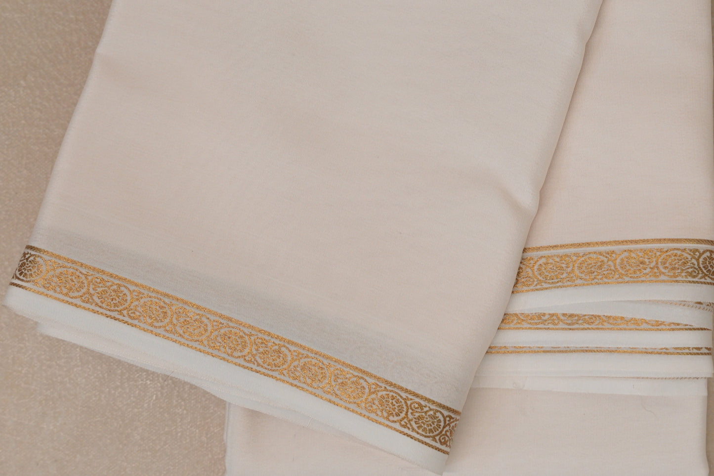 Off white Mysore Silk Saree SS8995