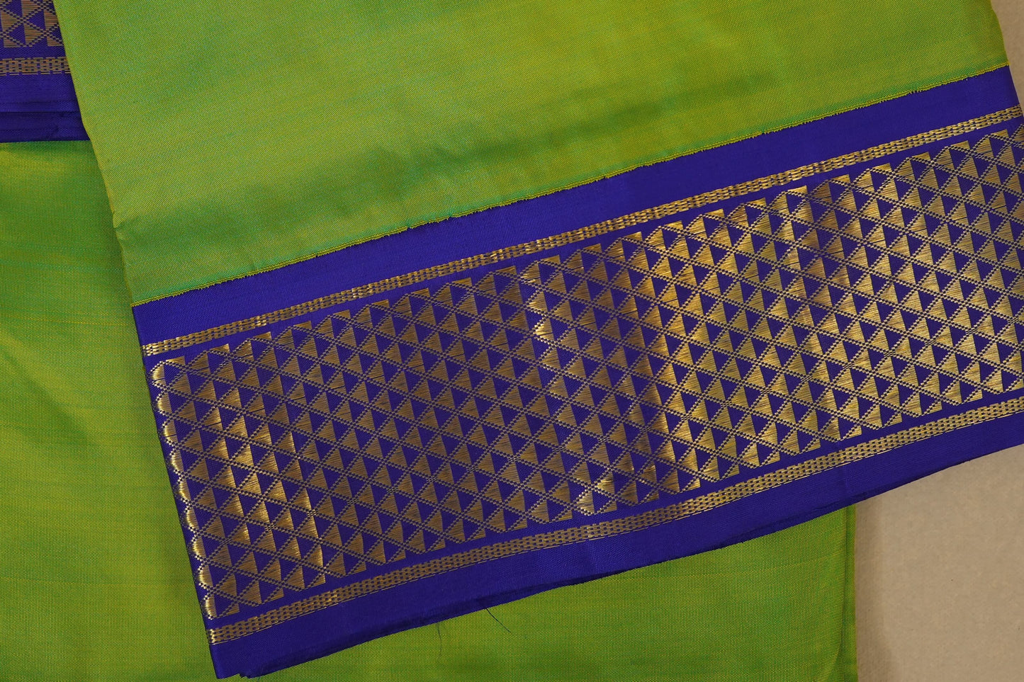 ten yards madisar silk saree borders
