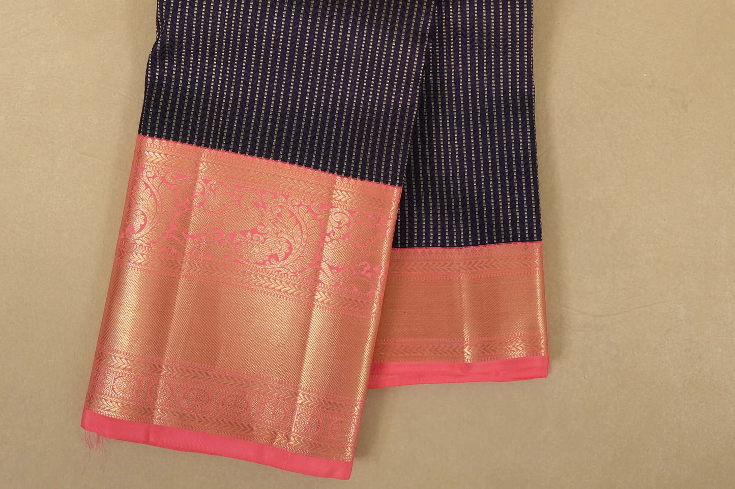 Navy Blue with Peach Borders Kanjivaram Silk Saree borders zoom