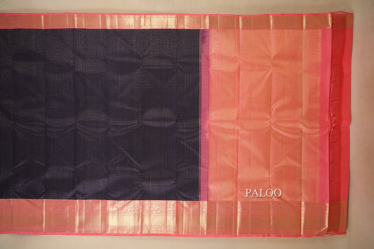 Navy Blue with Peach Borders Kanjivaram Silk Saree paloo