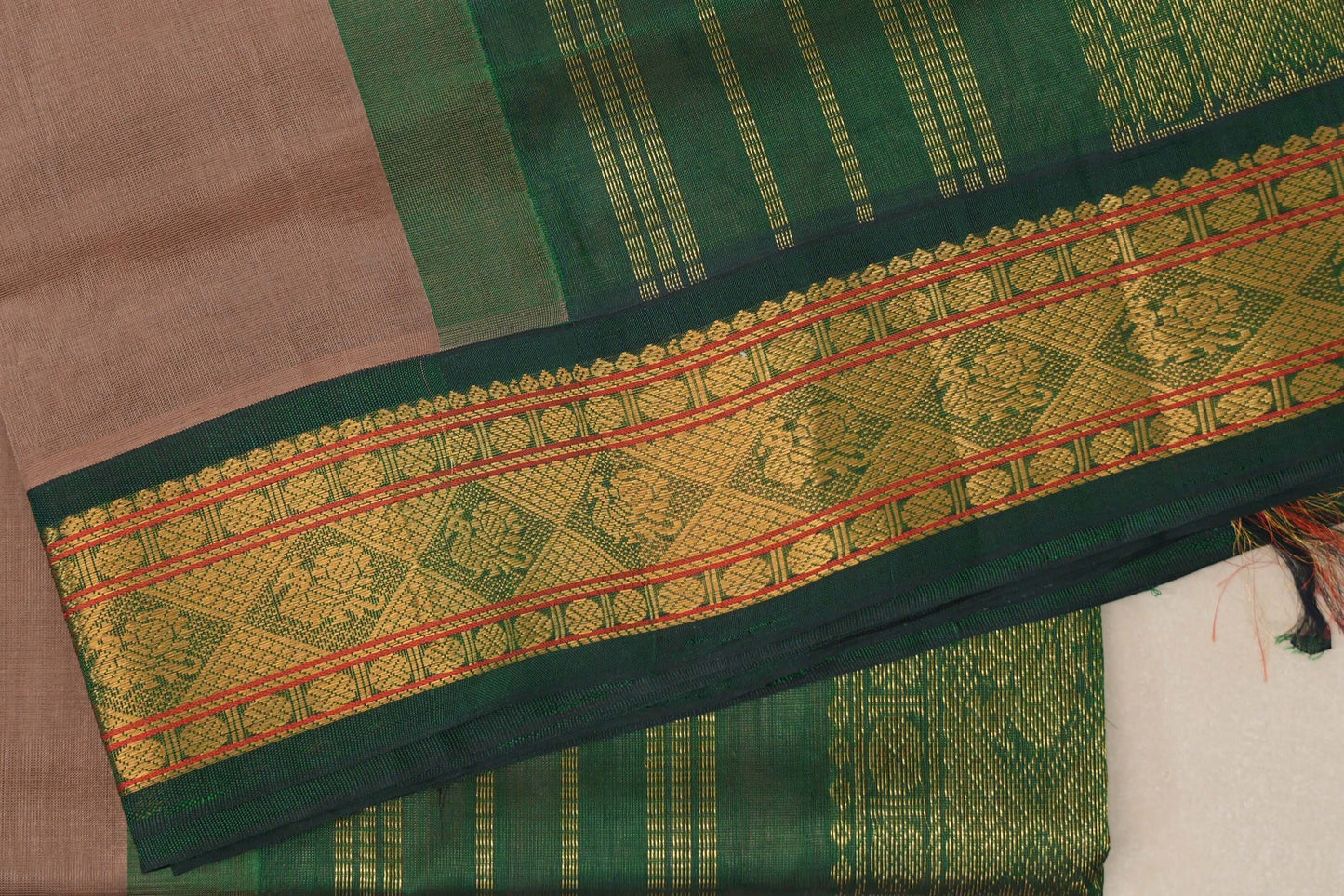 Dark Beige with Dark Green Borders Vintage Silk Cotton Saree SS9118