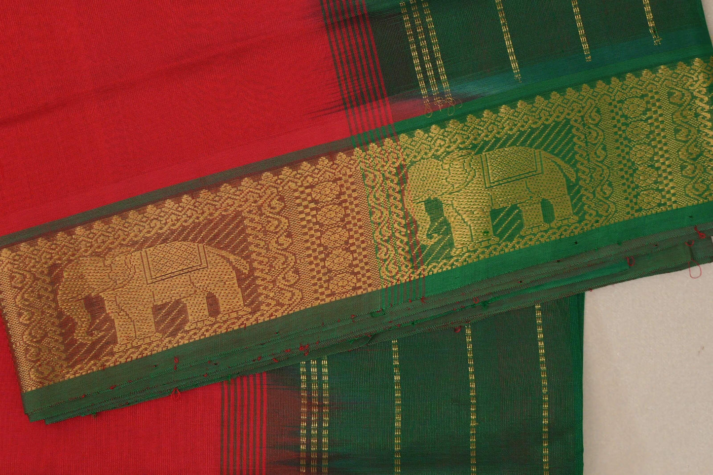 Bright Red with Emerald Green Borders Vintage Silk Cotton Saree SS9145