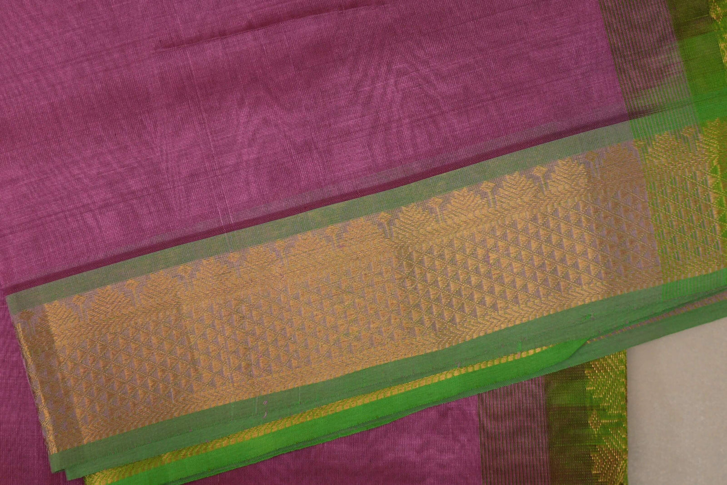 Dusty mauve with Bright leaf green Nine and a half Yards Silk Cotton Saree SS9150