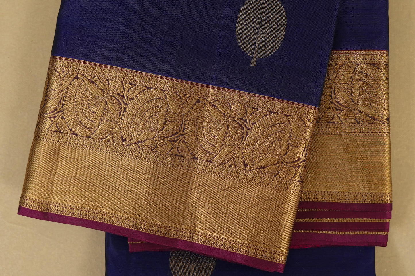 Ink Blue with Magenta Light Weight Kanchipuram Silk Saree border zoom