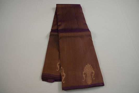 Dual tone light weight kanchipuram silk saree