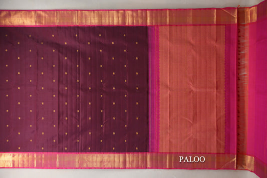 Deep Plum with Bright Pink Borders Vintage Kanjivaram Silk Saree paloo