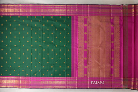 Deep Bottle Green Vintage Kanjivaram Silk Saree paloo