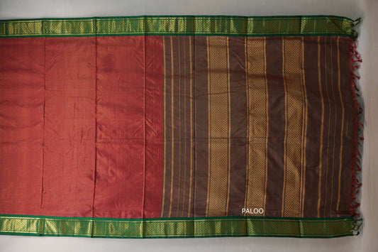 Reddish Maroon with deep green borders Ten Yards Silk Saree SS9224