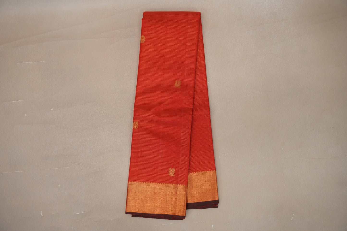 Chilli red Vintage Kanjivaram Silk Saree SS9308
