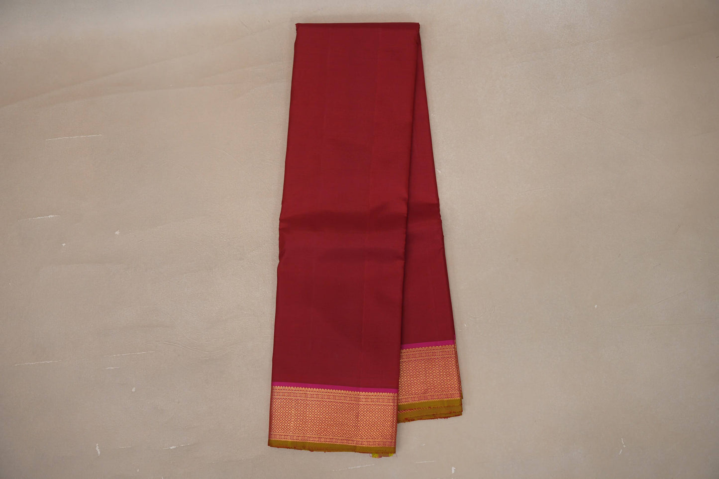 Deep reddish maroon with Bright pink Vintage Kanjivaram Silk Saree SS9314