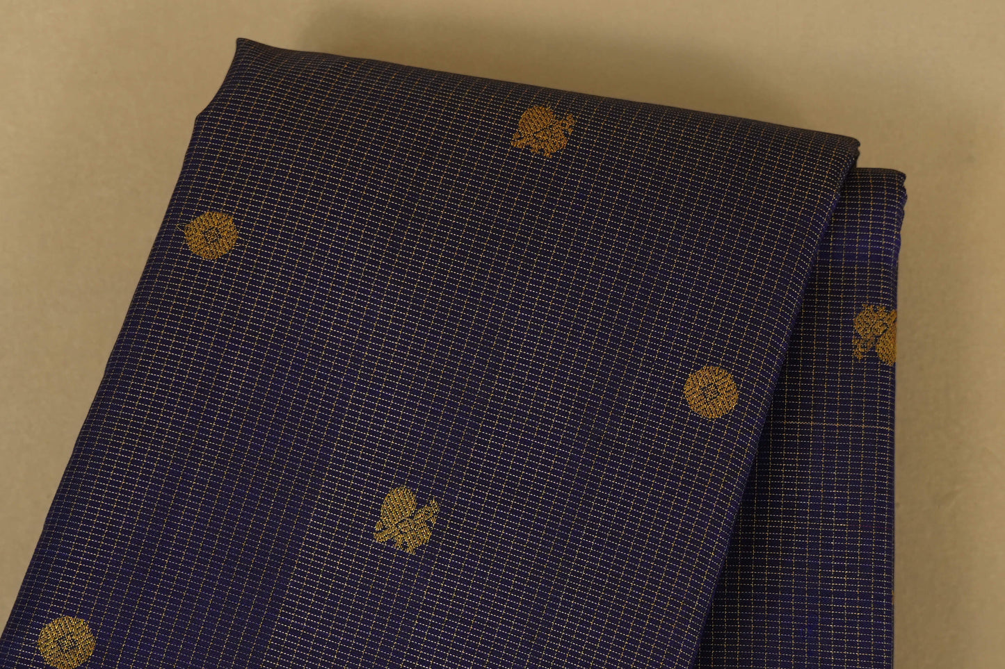 Blue Borderless Vintage Kanjivaram Silk Saree body