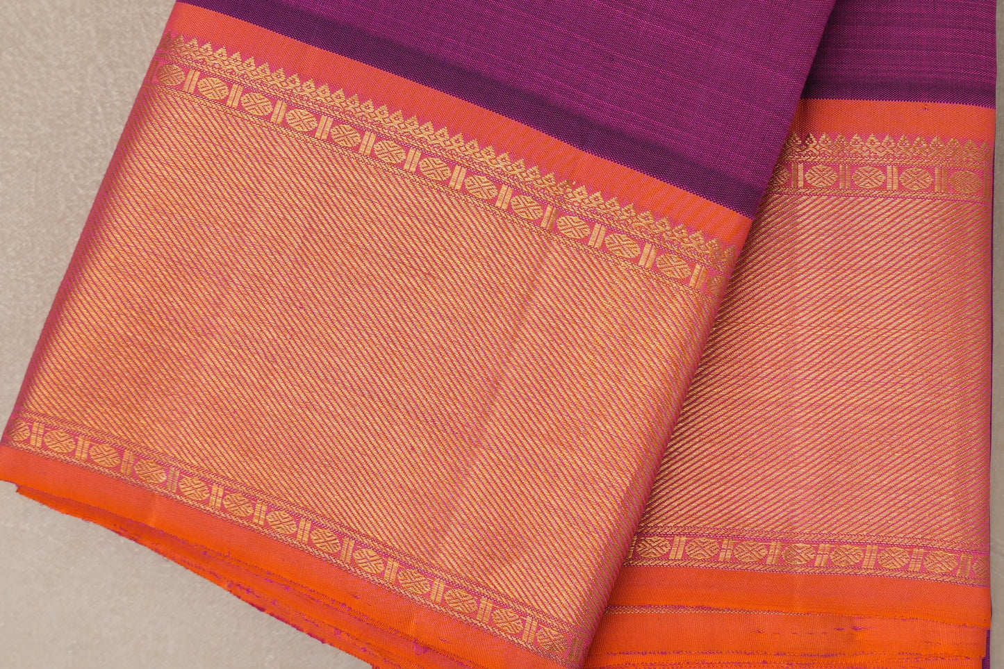 Deep Magenta Vintage Kanjivaram Silk Saree borders