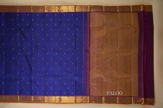 Navy Blue with Magenta Borders Vintage Kanjivaram Silk Saree Paloo