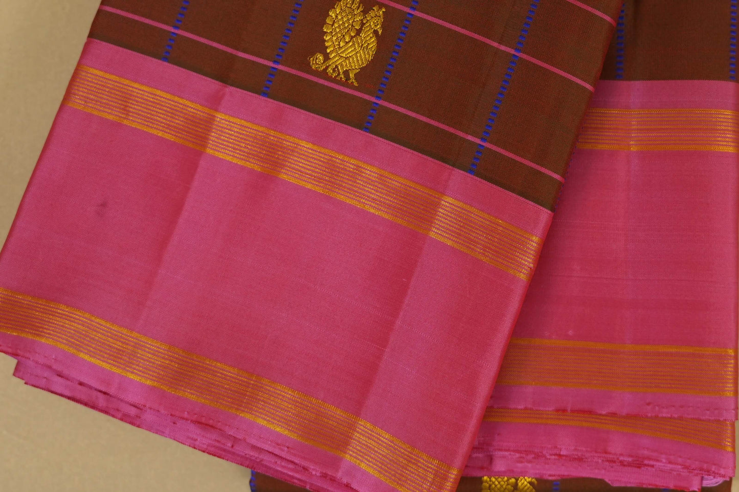 Manthulir Vintage Kanjivaram Silk Saree border zoom