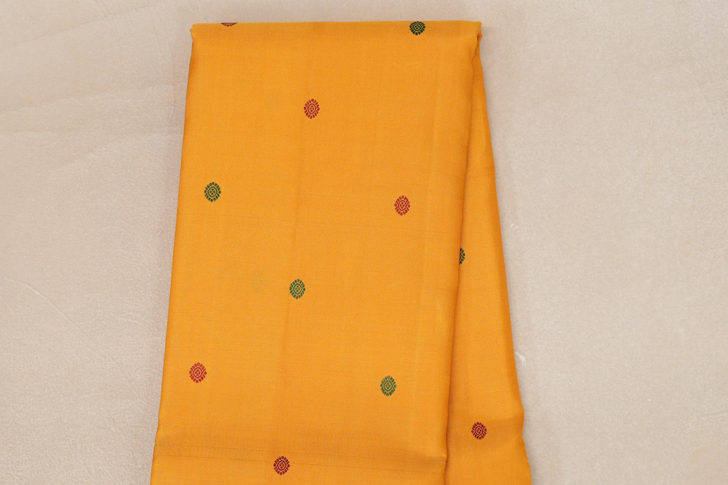 Mango Yellow Borderless Vintage Kanjivaram Silk Saree body