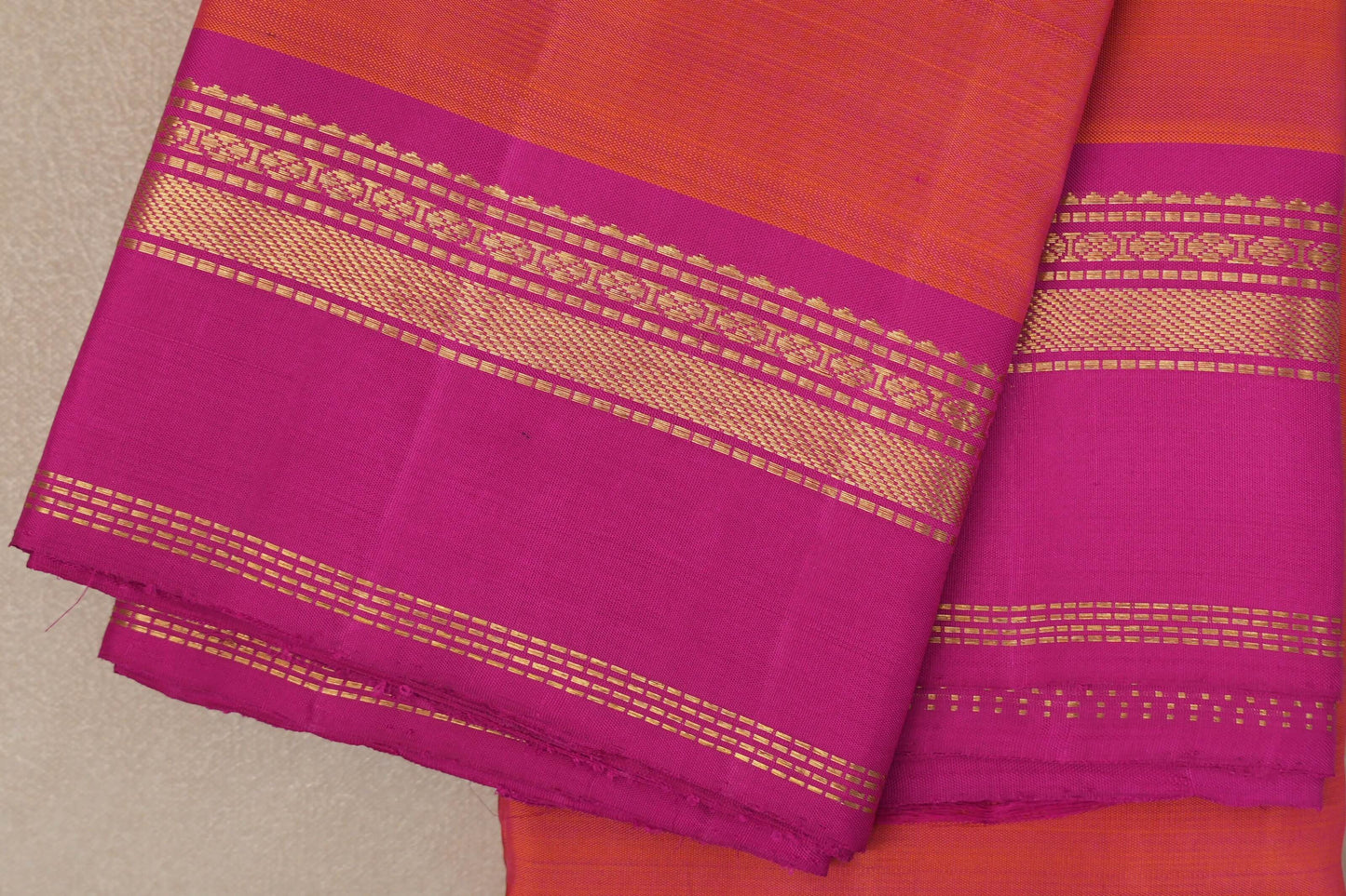 Dual Tone of Pink and Orange Vintage Kanjivaram Silk Saree borders