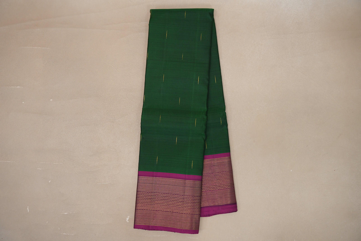 Deep green with Deep Magenta borders Vintage Kanjivaram Silk Saree SS9385
