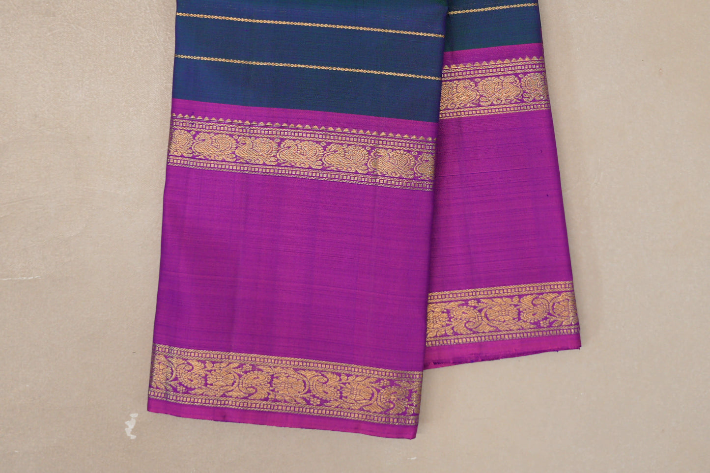 Dual Tone of Green and Violet Vintage Kanjivaram Silk Sareerettai pettu borders