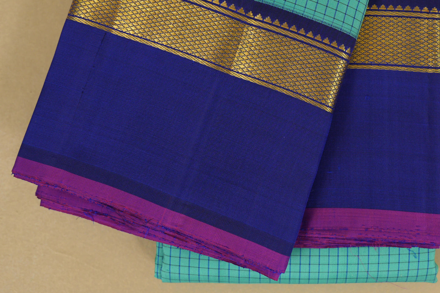 Teal Blue Vintage Kanjivaram Silk Saree borrder zoom