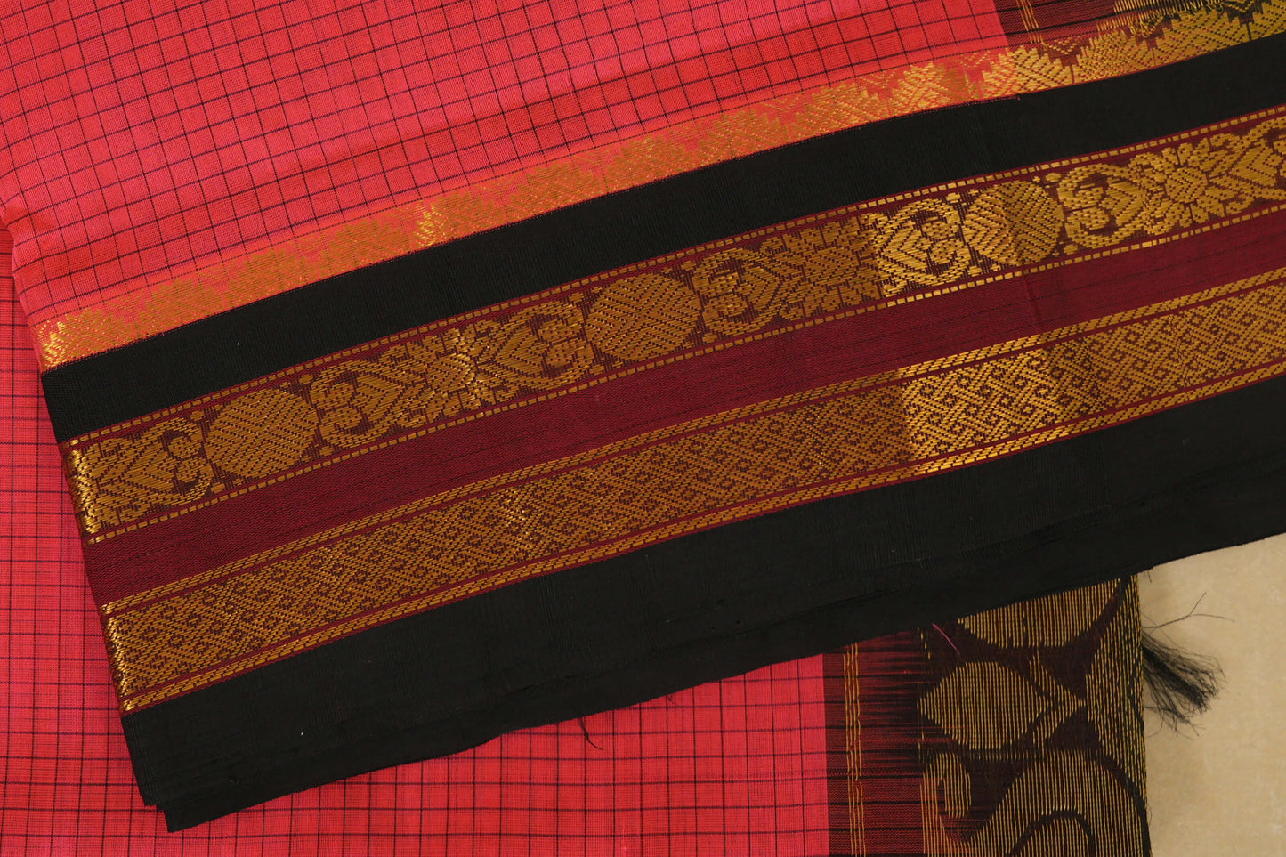 Orangish Pink with Black Borders Vintage Kanjivaram Silk Saree border zoom