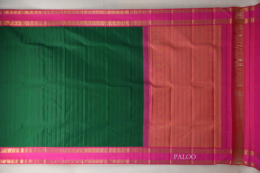 Dark Green Vintage Kanjivaram Silk Saree paloo