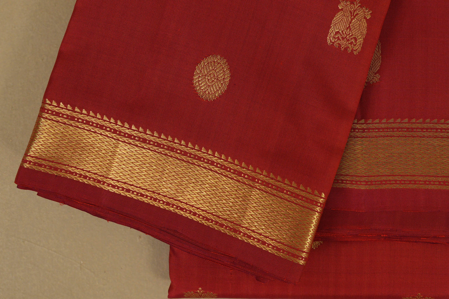 Red Vintage Kanjivaram Silk Saree borders