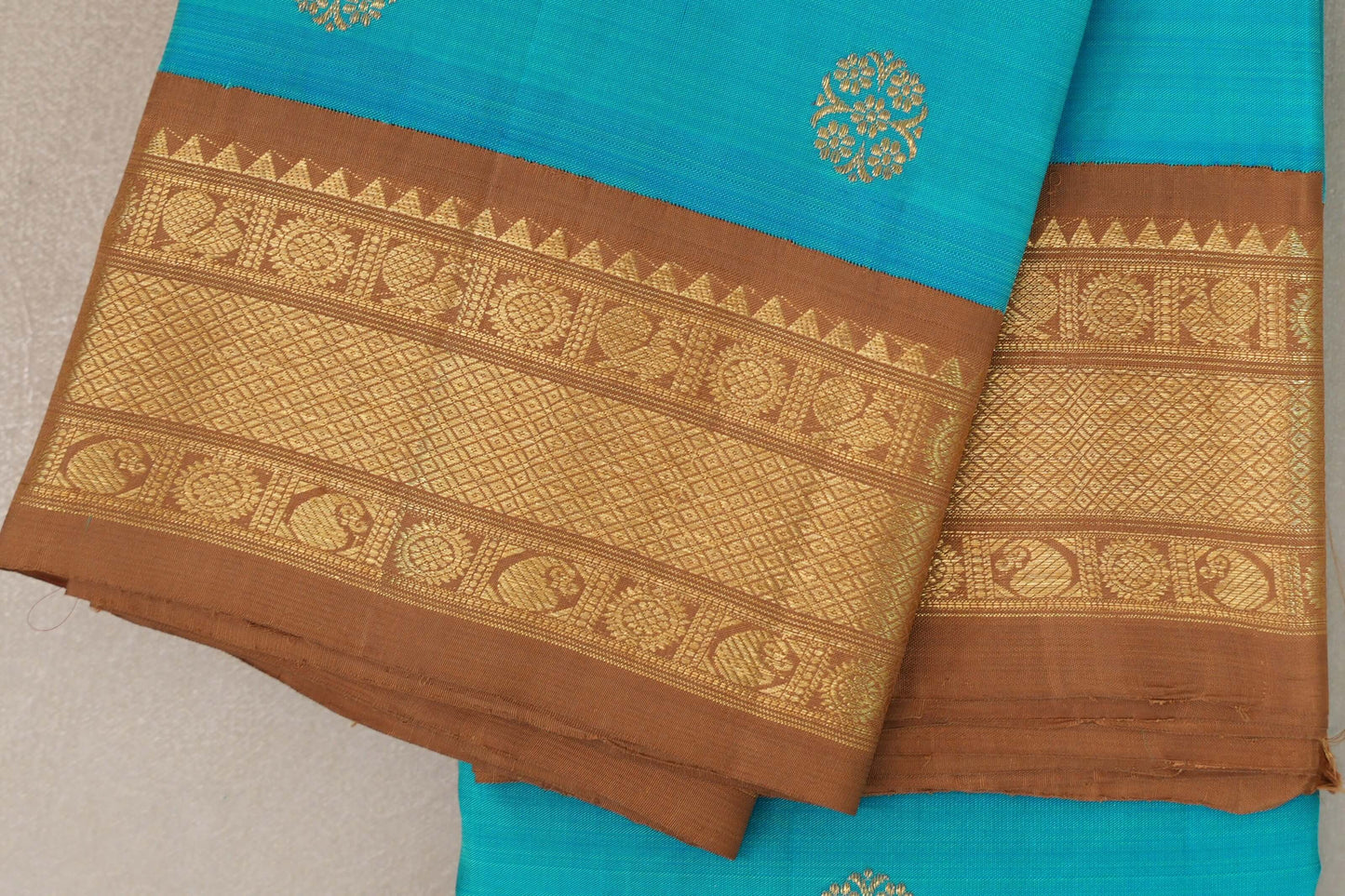 Aqua Blue Vintage Kanjivaram Silk Saree border zoom