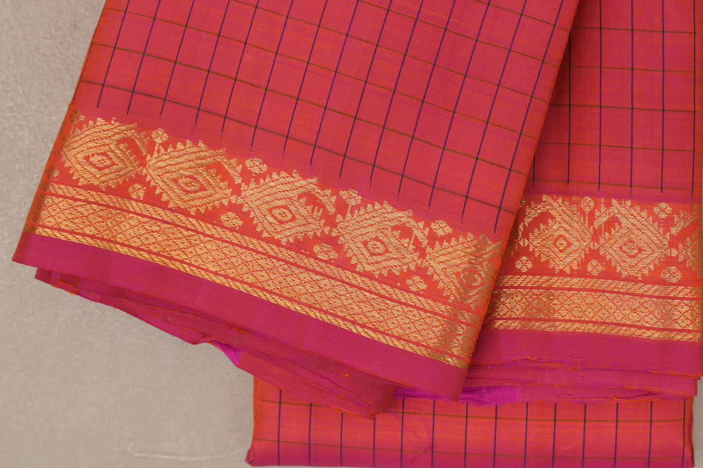 Dual Tone of Yellow & Pink Vintage Kanjivaram Silk Saree border
