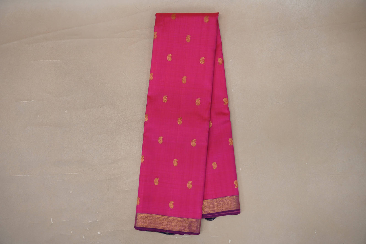 Orangish pink with Dual Tone of Classic Blue & Pink Vintage Kanjivaram Silk Saree SS9550