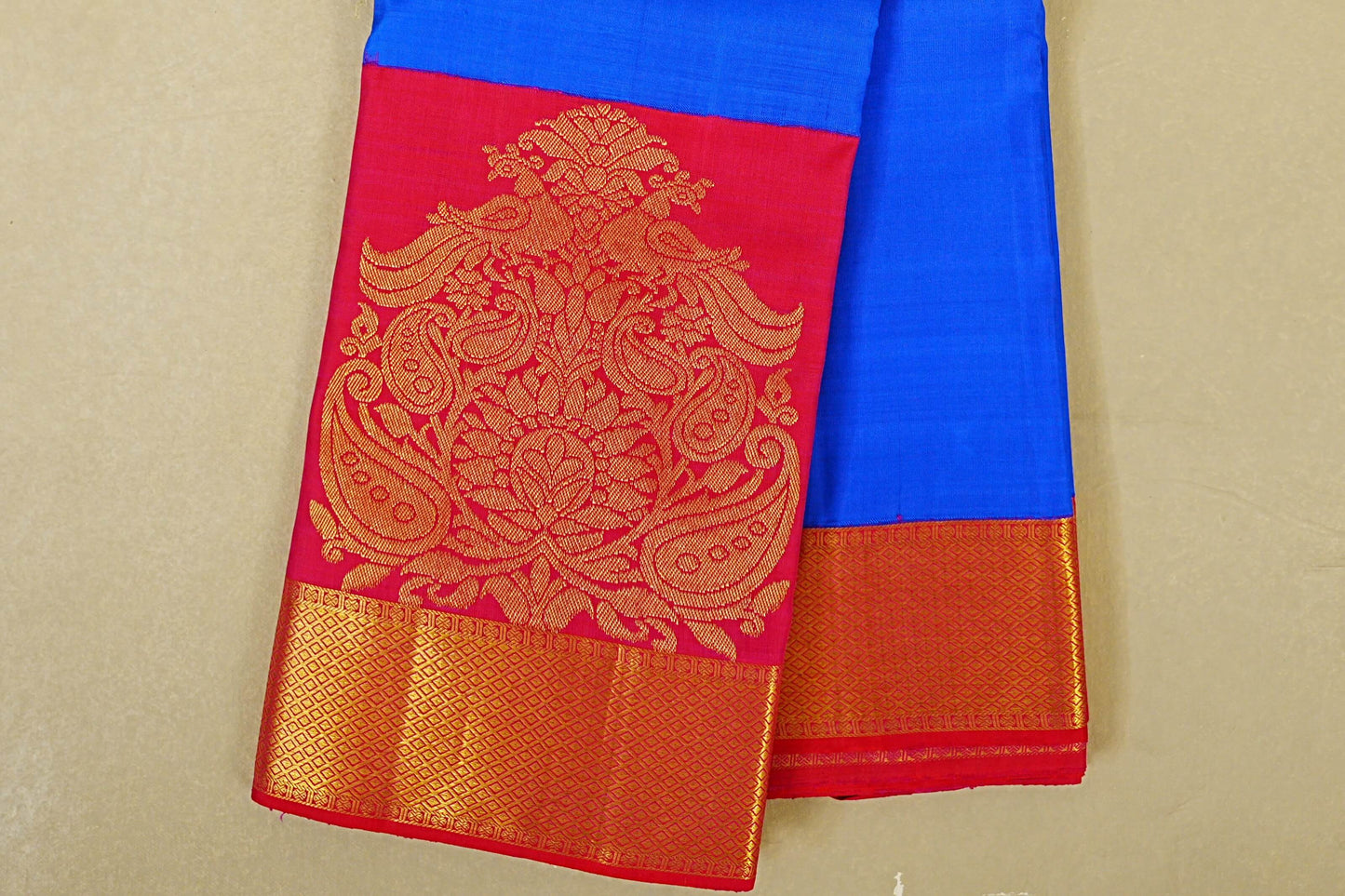 Royal Blue Vintage Kanjivaram Silk Saree border zoom