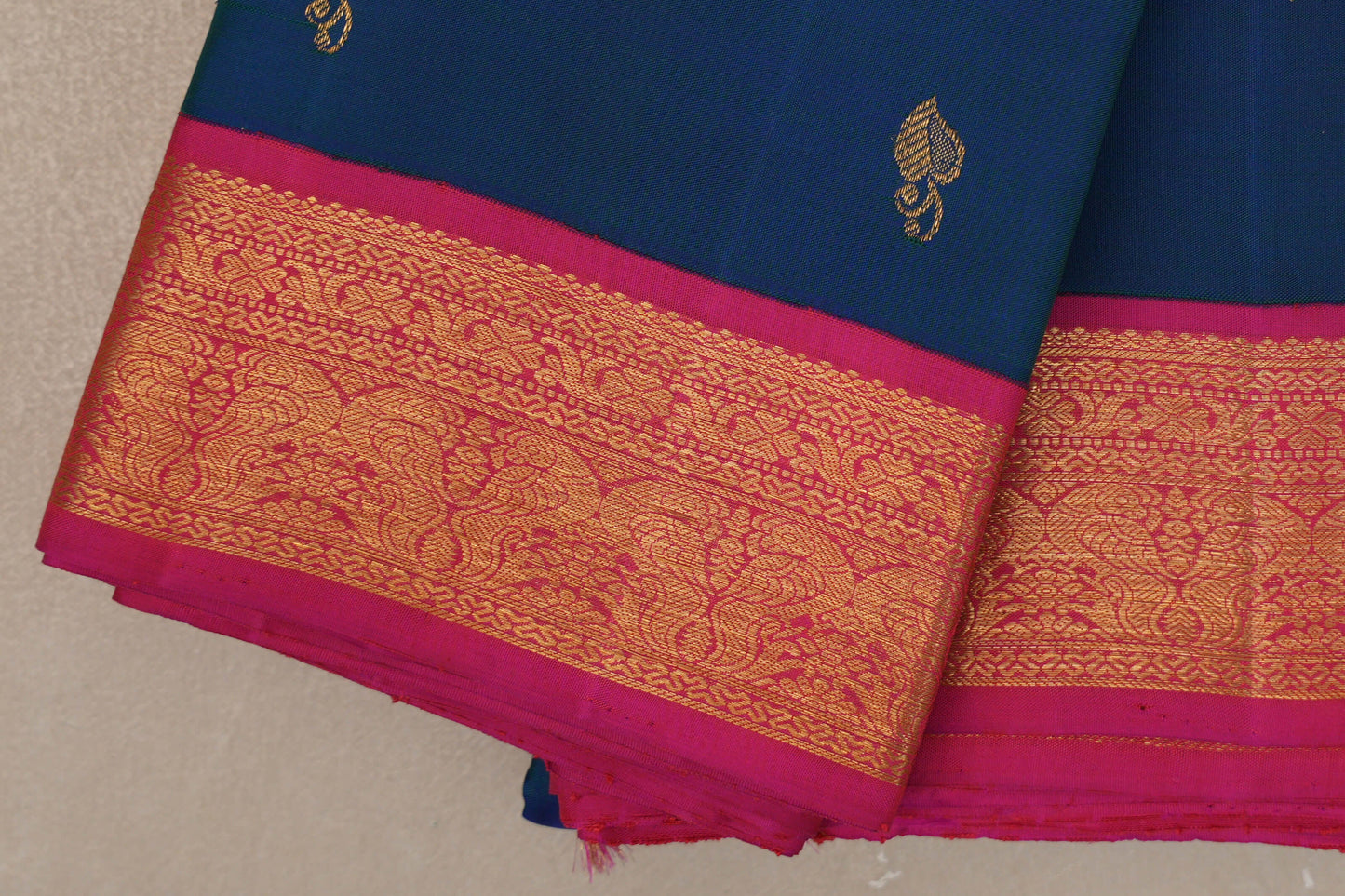 Peacock Blue Vintage Kanjivaram Silk Saree border