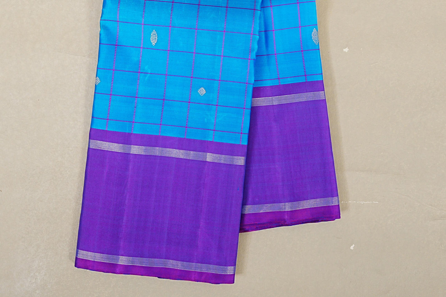 Peacock Blue with Purple Borders Vintage Kanjivaram Silk Saree border zoom