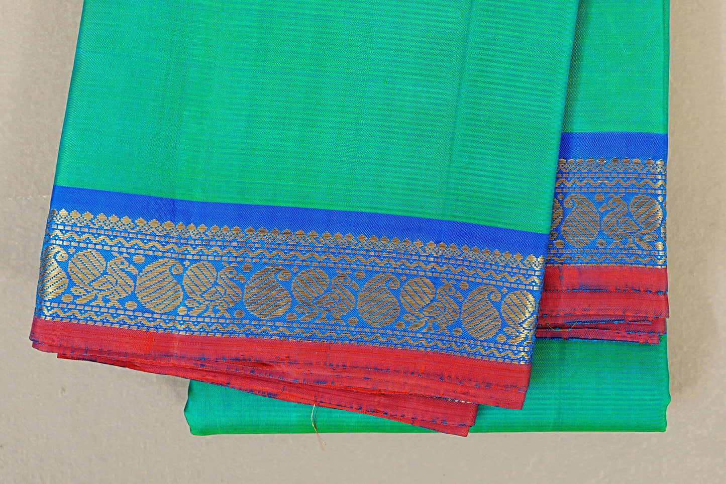 Dual Tone Green and Blue Vintage Kanjivaram Silk Saree border zoom