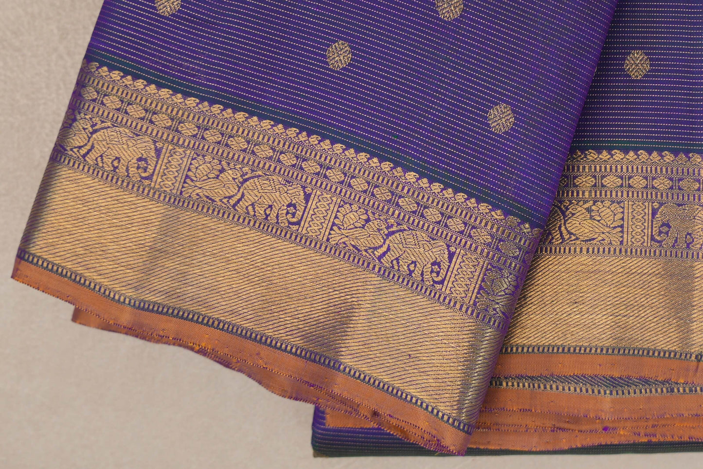 Dual Tone of Green and Blue Vaira Oosi Vintage Heirloom Kanjivaram Silk Saree border