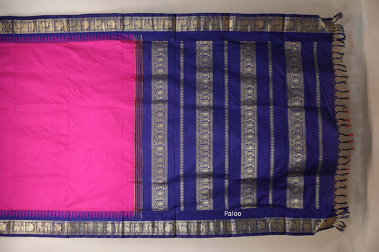 Rani pink with Deep Blue borders Ten yards silk saree paloo