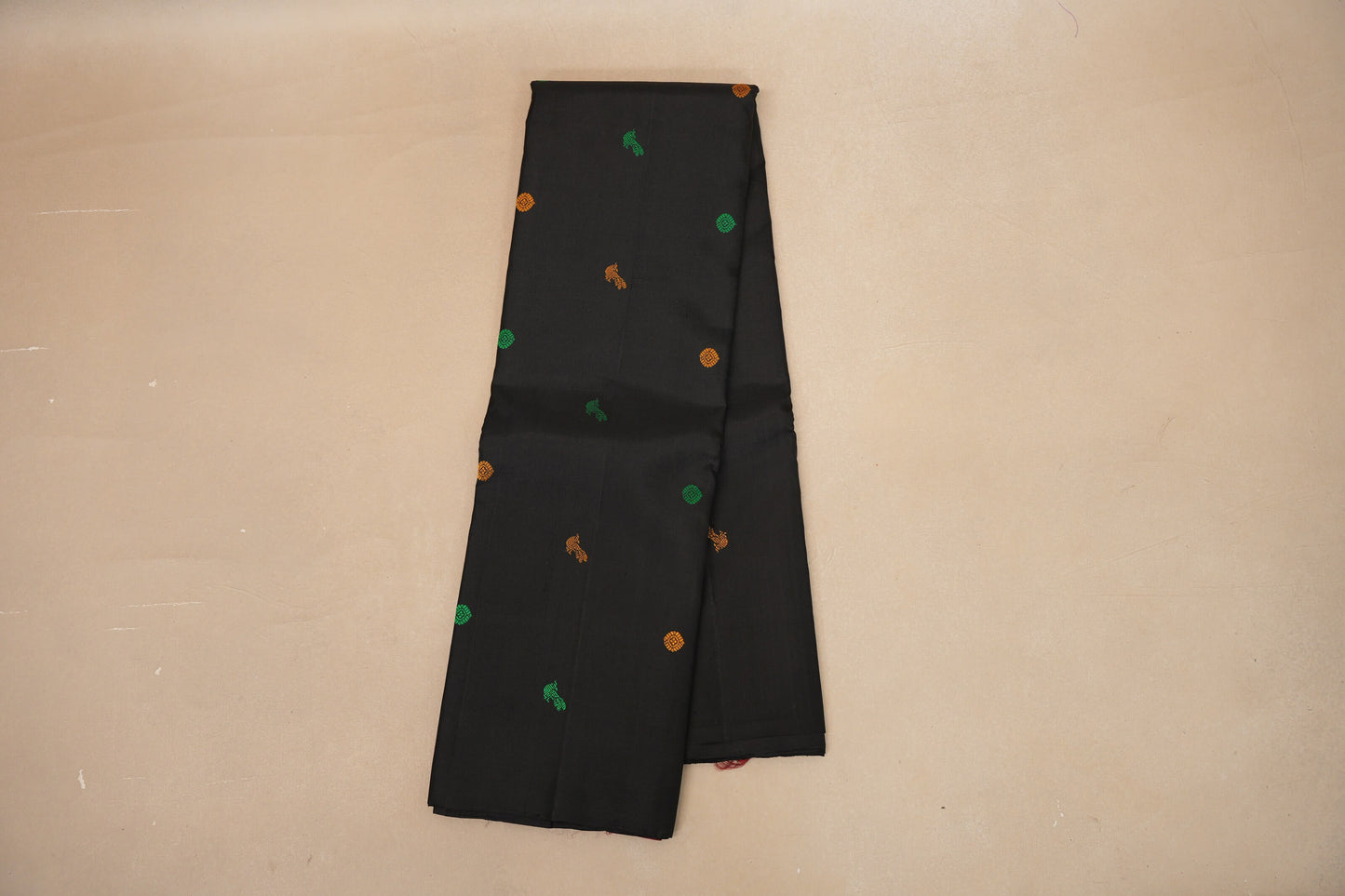 Black Vintage Kanjivaram Silk Saree SS8700
