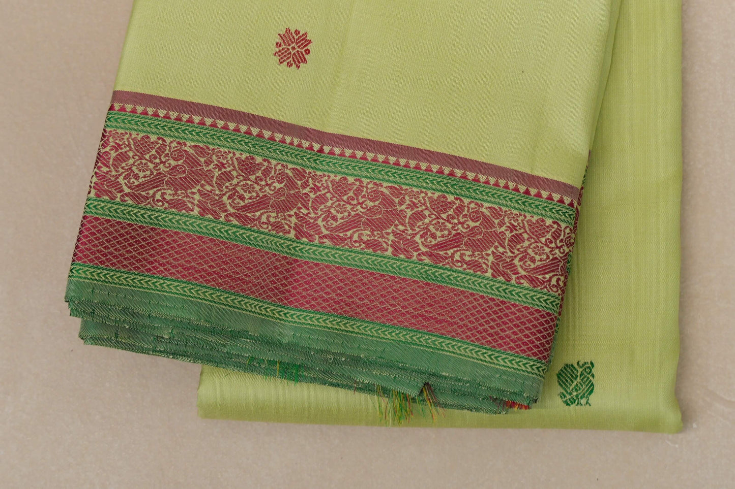 Pista Green Thread Woven Vintage Kanjivaram Silk Saree border zoom