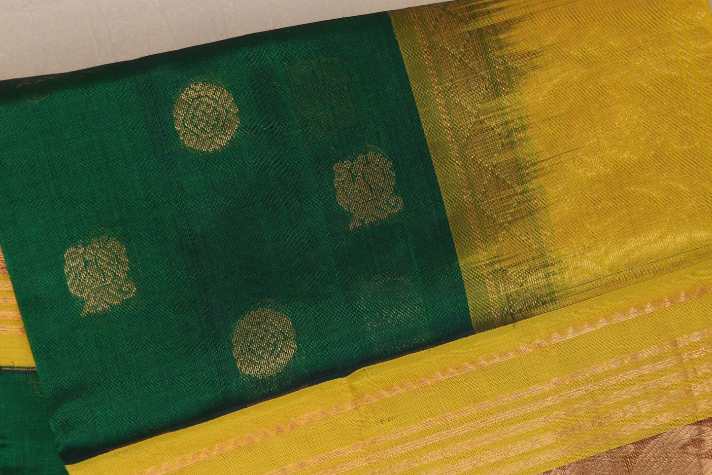 Emerald green with Bright Yellow Borders Vintage Silk Cotton Saree body