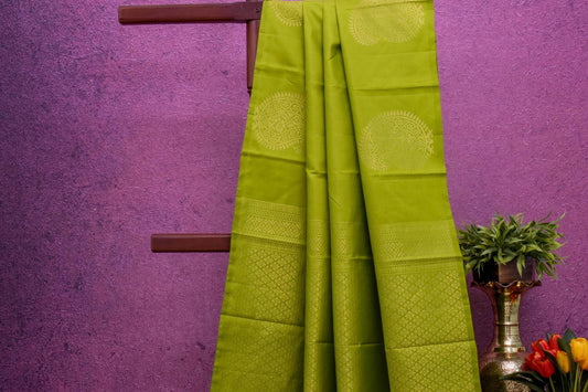 Light Weight Kanjivaram Silk Saree SS4597