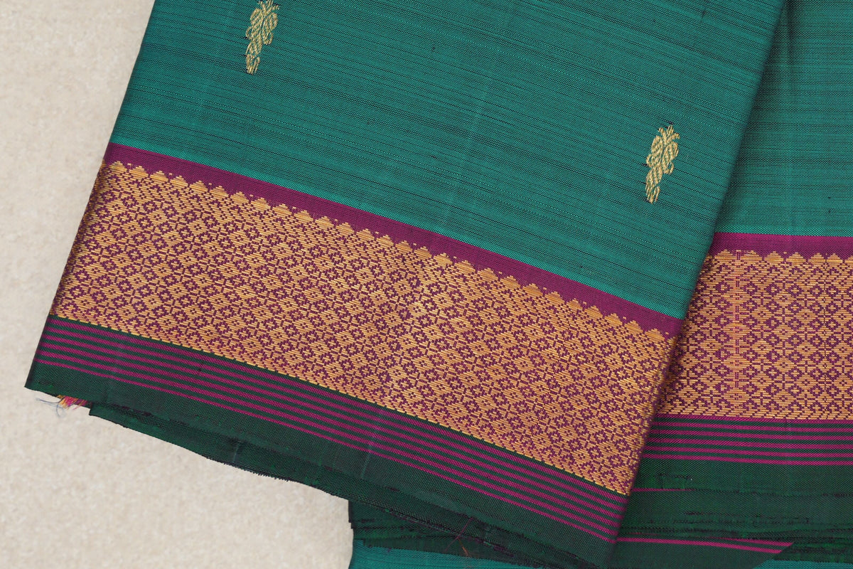 Peacock Green Vintage Kanjivaram Silk Saree border